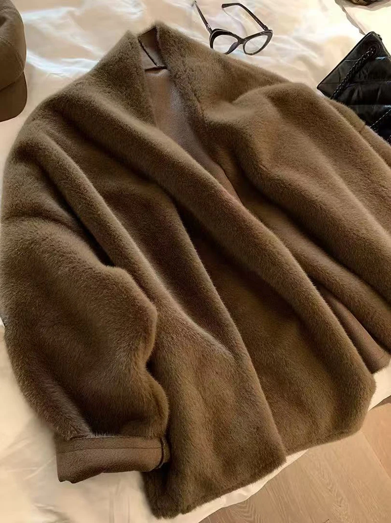 Winter Faux Mink Fur Coat for Women Y2K Korean Loose Luxury Hairy Casual Jacket Fashion Street Long Sleeve Warm Fur Outerwear