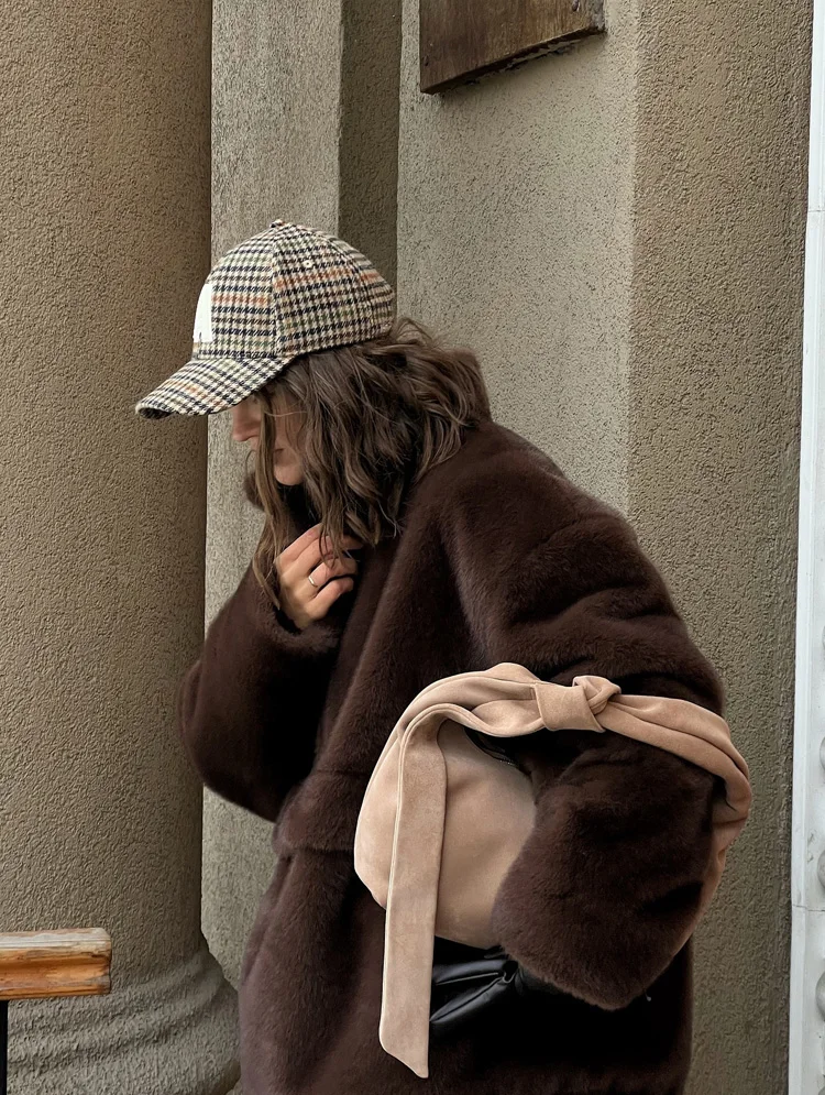 Aynaray 2026 Autumn Winter Women Faux Fur Sweatshirt Solid Brown Warm Oversized Pullover Long Sleeve Plush Fluffy Outwear Women
