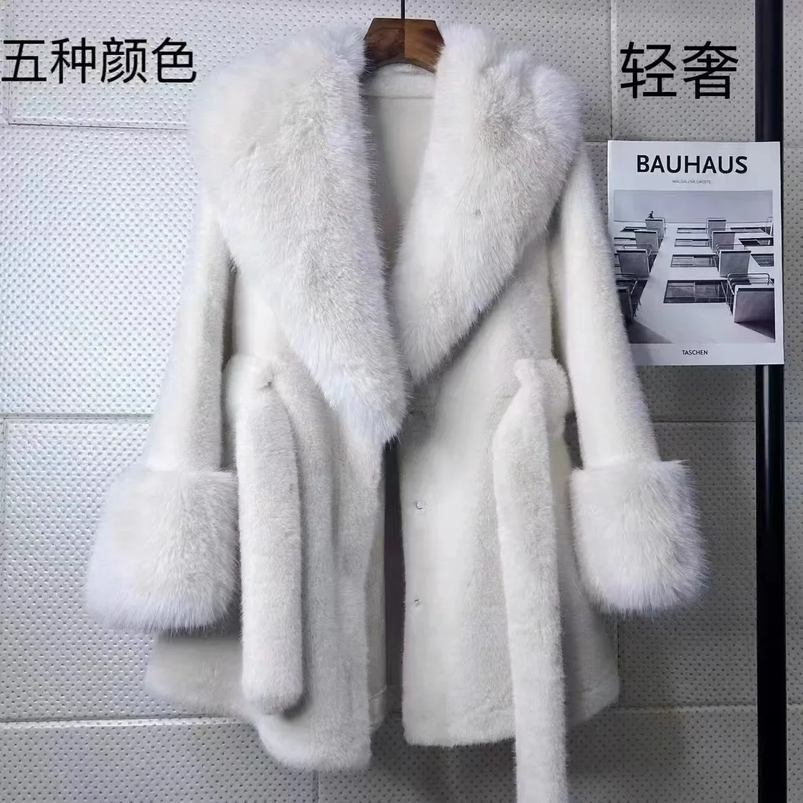 Luxury Brand Chic Faux Fur Coats Fur Collar Oversized with Belt Women Fur Jackets Winter Long Sleeve Outerwear Soft Coats New