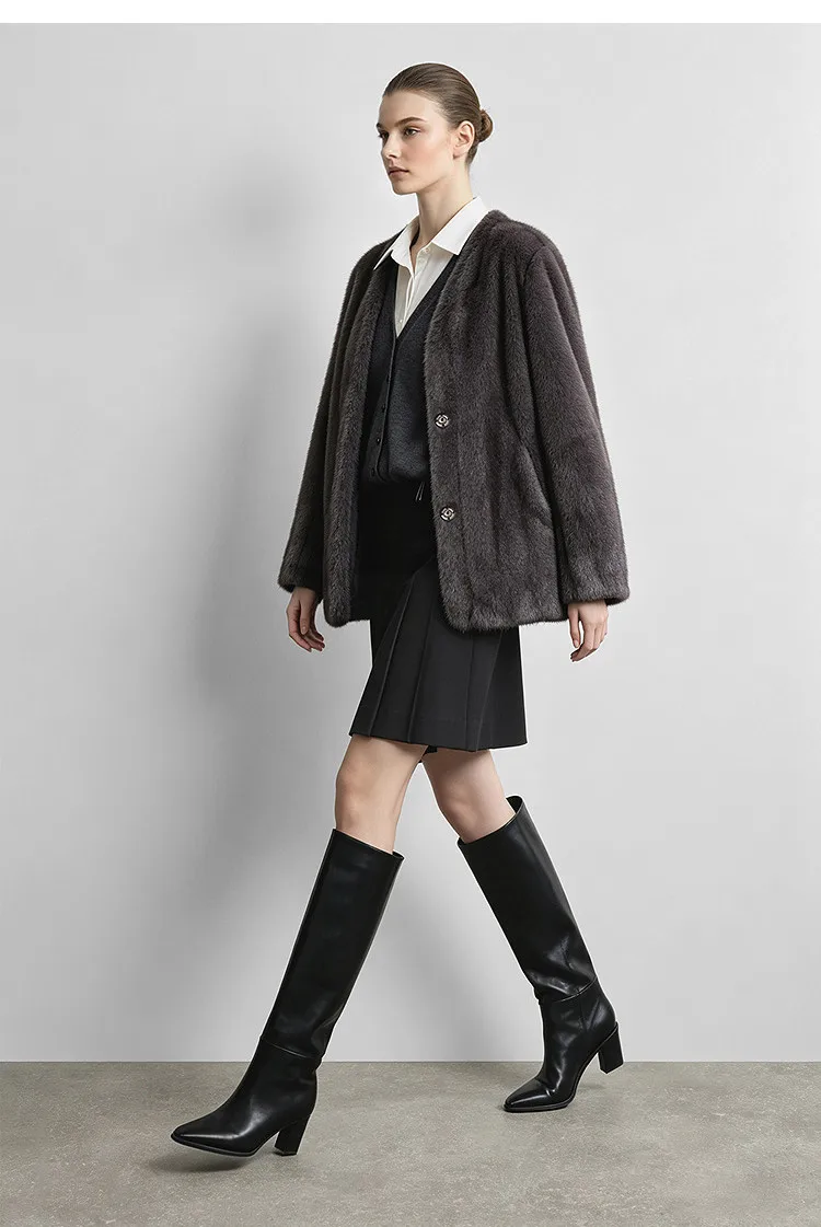 Amii V-Neck Faux Fur Coat Long Sleeve Warm Casual Minimalist Luxury Soft 2026 Winter Women's Fur Coat 12644057