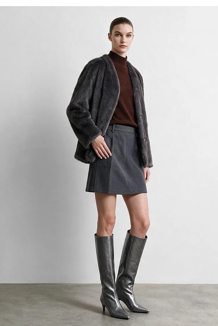 Amii V-Neck Faux Fur Coat Long Sleeve Warm Casual Minimalist Luxury Soft 2026 Winter Women's Fur Coat 12644057