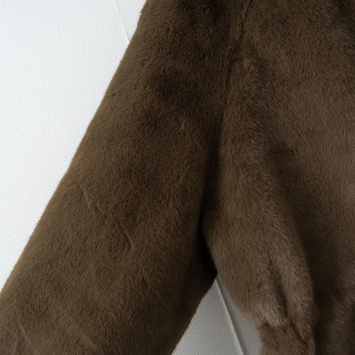 Oversized Women Faux Mink Fur Coat, Stand Collar Mid‑Length Warm Plush Autumn Winter Outerwear With Drawstring Waist