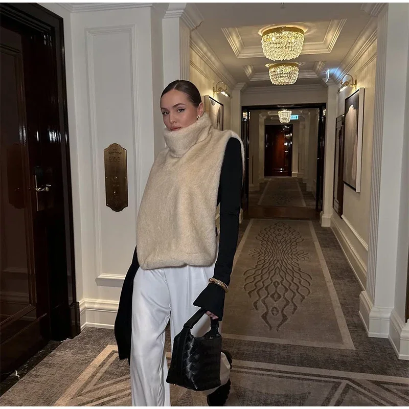 Women Stand Collar Faux Fur Vest Chic Solid High Collar Sleeveless Loose Waistcoat Casual 2026 New Lady Daily Street Short Vests