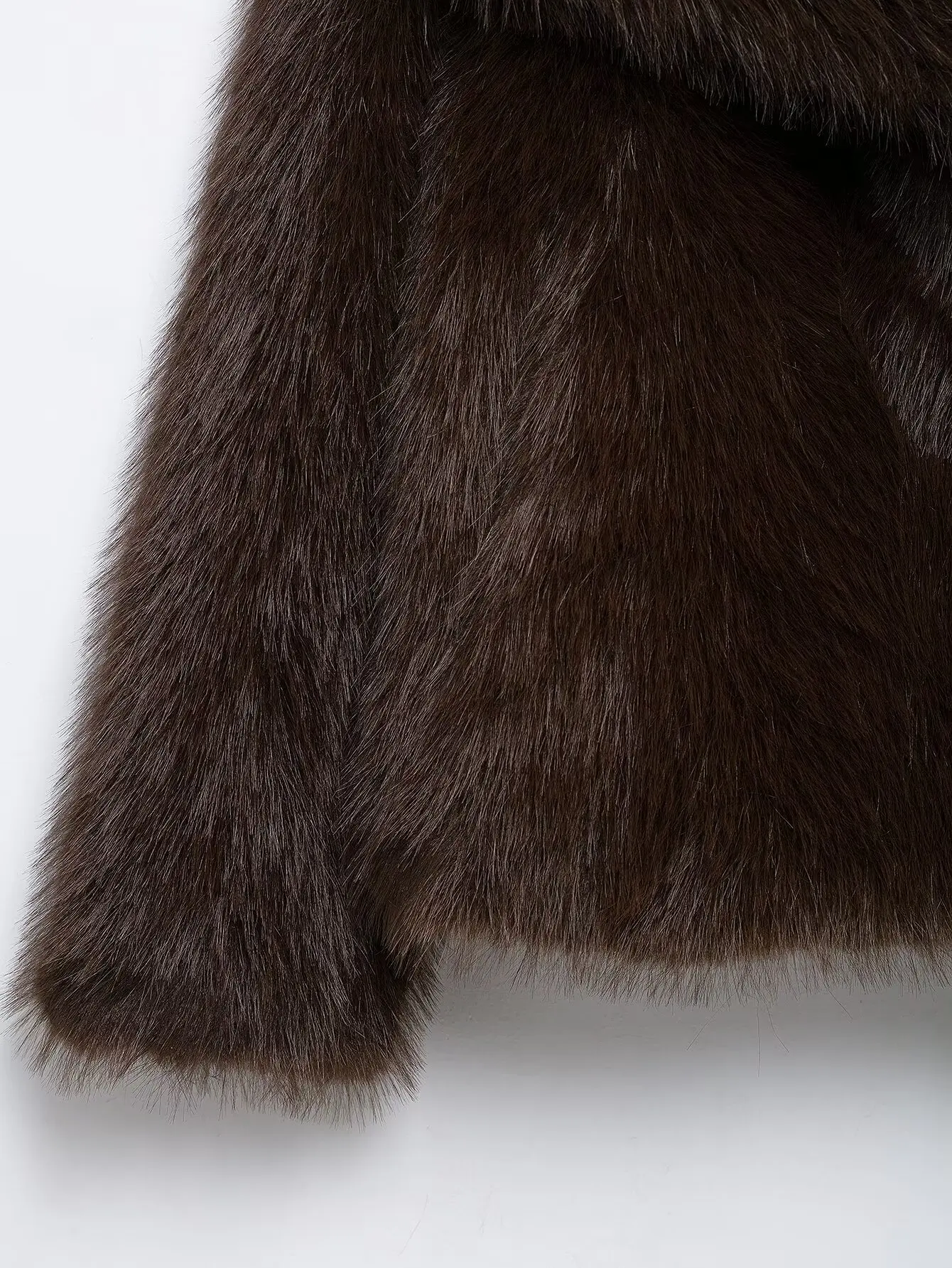 Vintage Fur Jacket Coat Women Autumn Winter Warm Casual Loose Coat Trendy Faux Fur Lapel Coat 2026 Fashion Elegant Ladies Coat