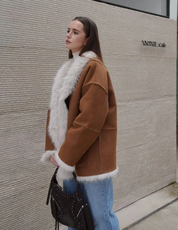 Women two side wear Fur Coat Single‑Breasted Warm Fluffy Plush Jacket Elegant Autumn Winter Outerwear