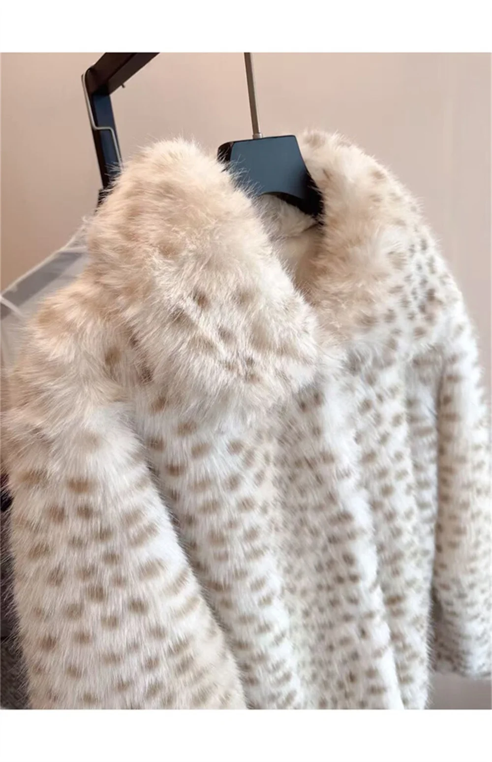 Winter Women Milky Leopard Dot Hairy Faux Fur Coat Lapel Collar Long Sleeve Shaggy Jacket Ladies Loose Straight Short Outerwear