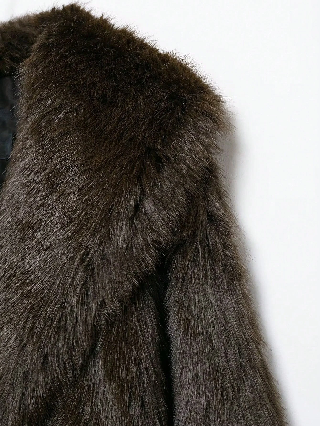 HH Women Elegant Luxurious Faux Fur Coat Retro Coffee Brown Lapel Mid Length Metal Buckle Outerwear Autumn Winter Office Wear
