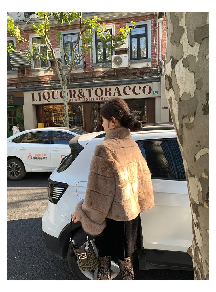 Women Faux Fur Coats Jackets Stand Collar Short Coat Thick Warm Y2k Streetwear Jacket Elegant Work Outerwear Autumn Winter