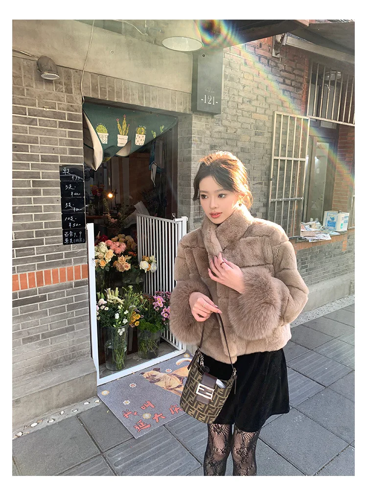 Women Faux Fur Coats Jackets Stand Collar Short Coat Thick Warm Y2k Streetwear Jacket Elegant Work Outerwear Autumn Winter