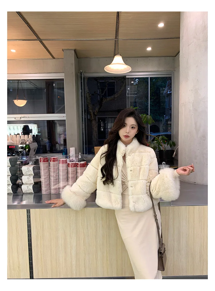 Women Faux Fur Coats Jackets Stand Collar Short Coat Thick Warm Y2k Streetwear Jacket Elegant Work Outerwear Autumn Winter