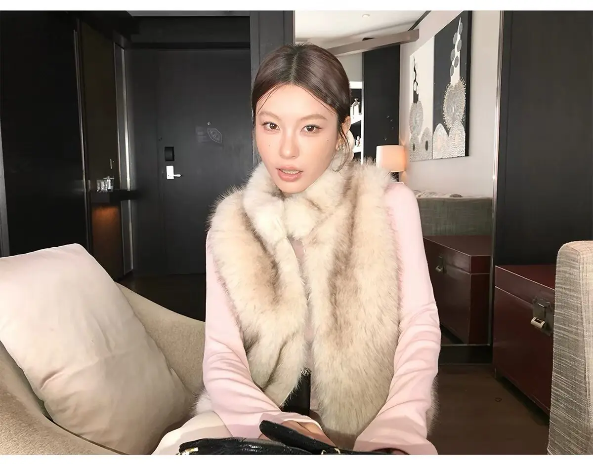 Women Faux Fur Short Coats Jackets Stand Collar Sleeveless Coat Thick Warm Y2k Streetwear Jacket Elegant Outerwear Autumn Winter