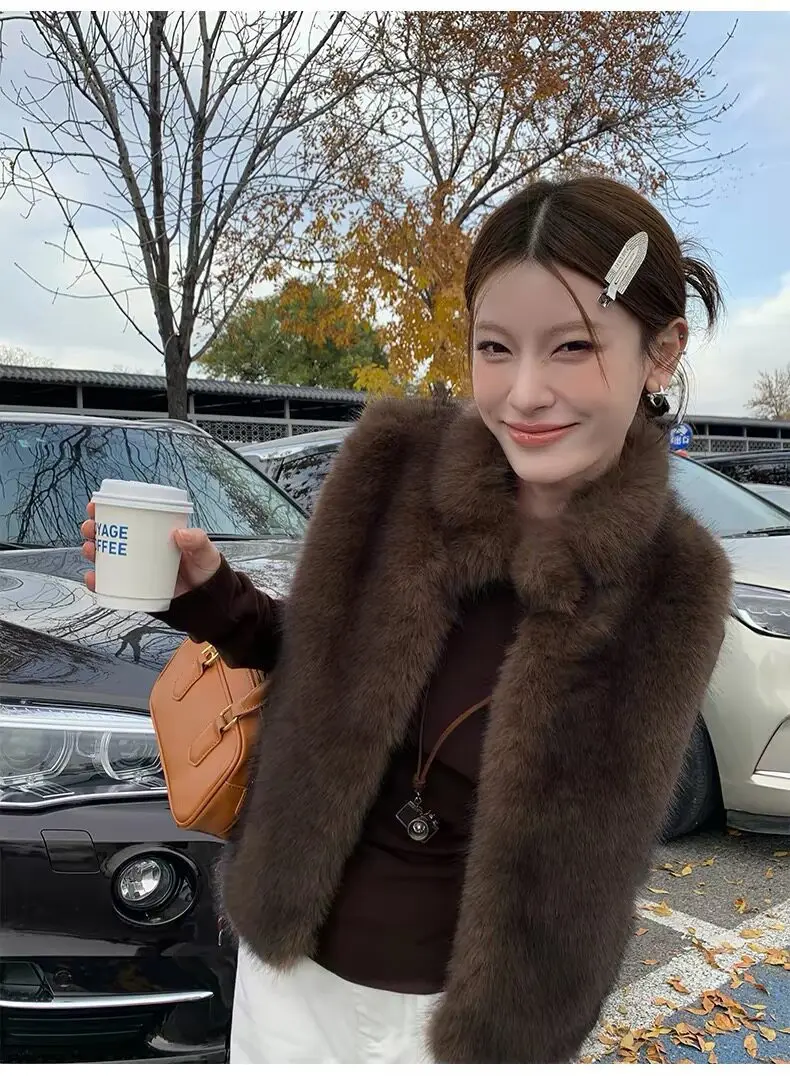 Women Faux Fur Short Coats Jackets Stand Collar Sleeveless Coat Thick Warm Y2k Streetwear Jacket Elegant Outerwear Autumn Winter