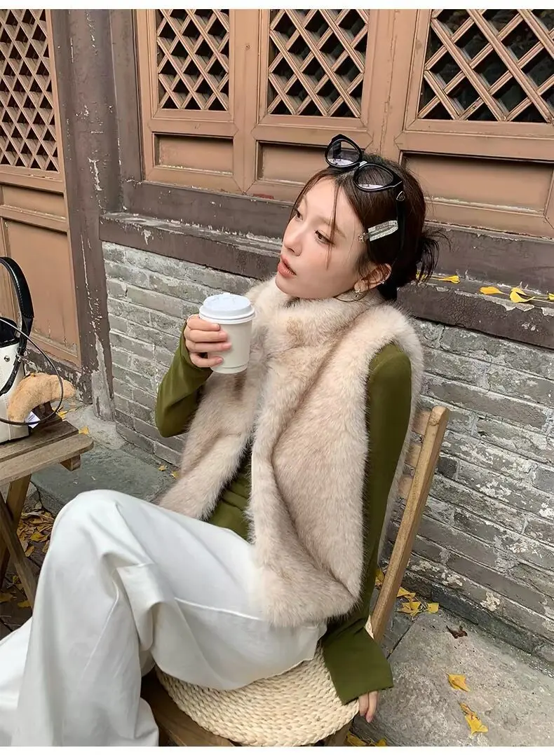 Women Faux Fur Short Coats Jackets Stand Collar Sleeveless Coat Thick Warm Y2k Streetwear Jacket Elegant Outerwear Autumn Winter