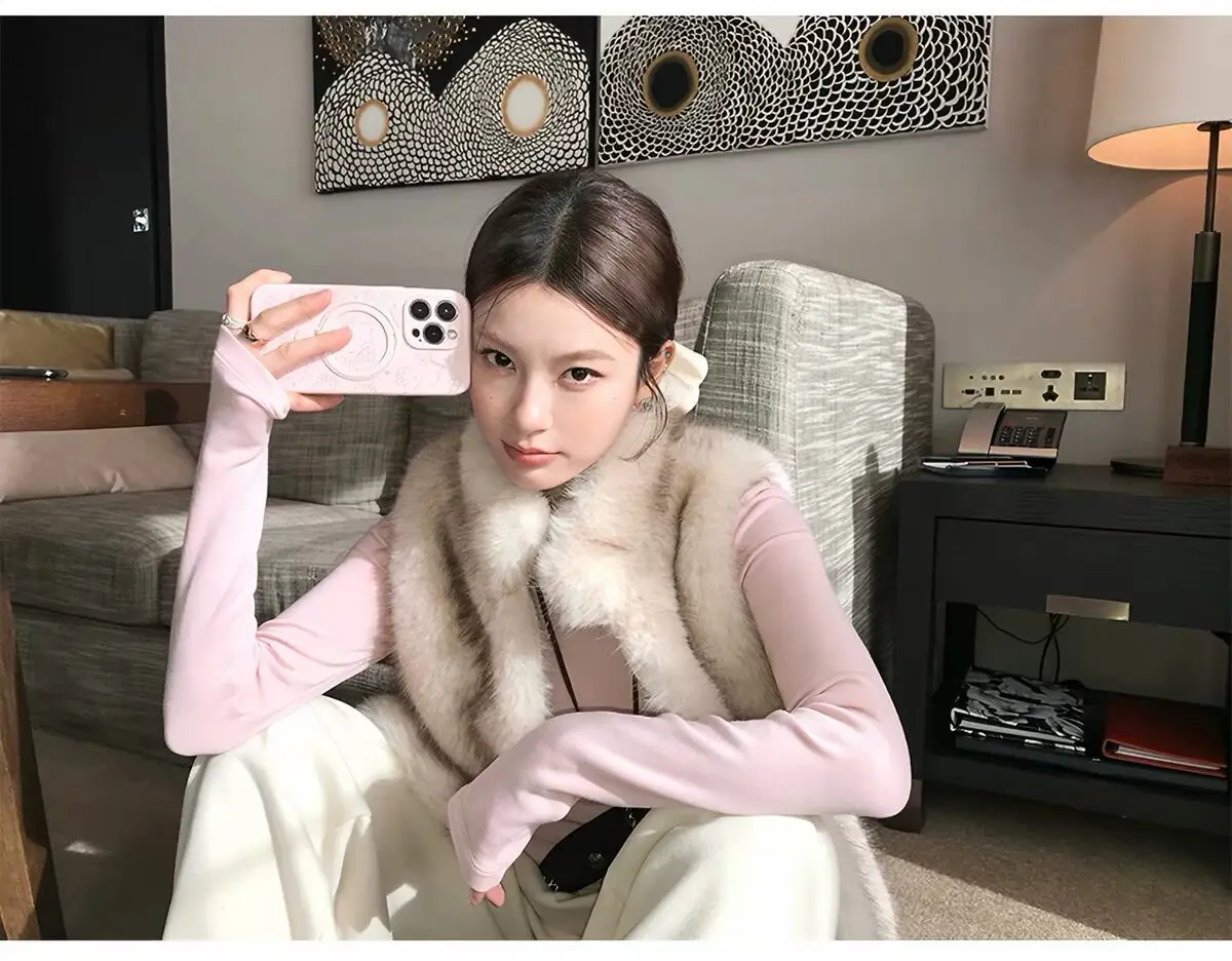 Women Faux Fur Short Coats Jackets Stand Collar Sleeveless Coat Thick Warm Y2k Streetwear Jacket Elegant Outerwear Autumn Winter
