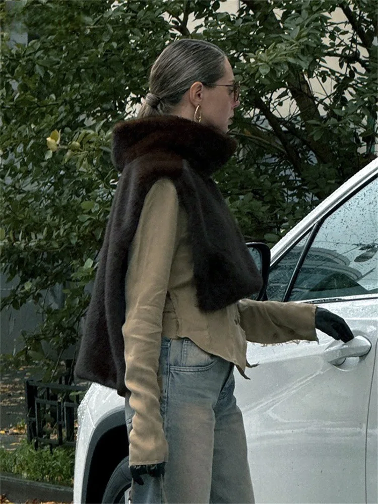 Women Faux Fur Vest Coats Jackets Turtleneck Sleeveless Coat Thick Warm Y2k Streetwear Jacket Elegant Outerwear Autumn Winter