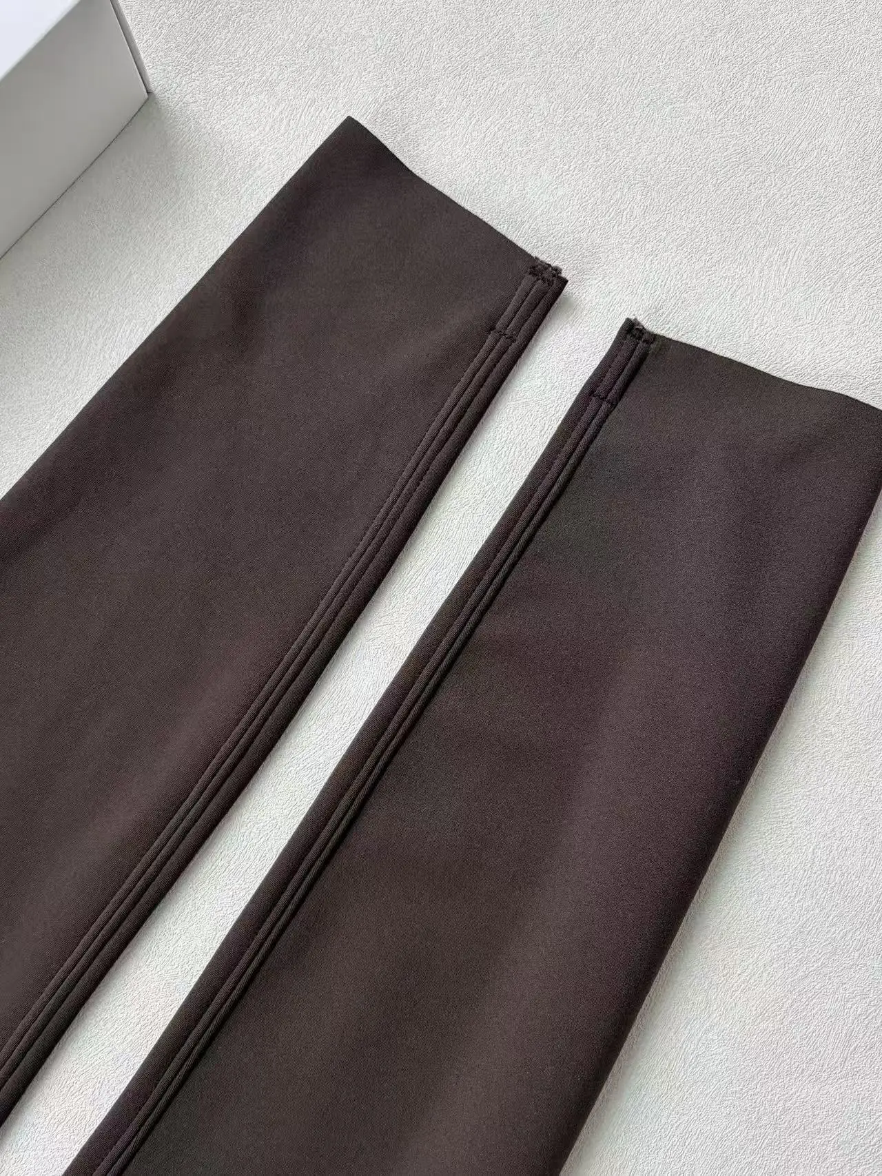 Fashion Women Elastic Tight Hip Lifting Sports Yoga Pants Lady High Waist Butt Lifting Baroque Slim Pant Leggings Autumn Winter