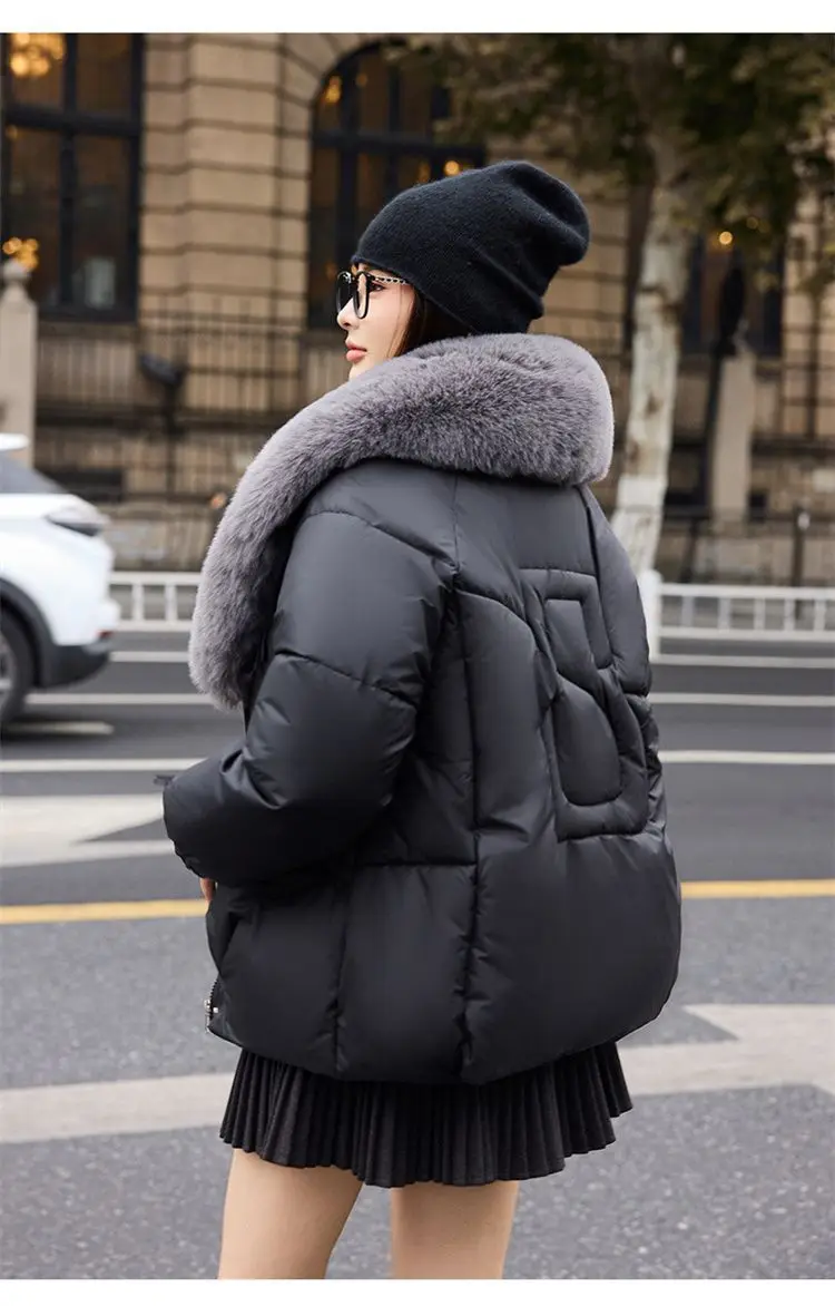Women Winter Large Fur Collar Warm Thicken Cotton Padded Jacket 2025 New Women Loose Bread Coat Women Cotton Coat Winter Outwear