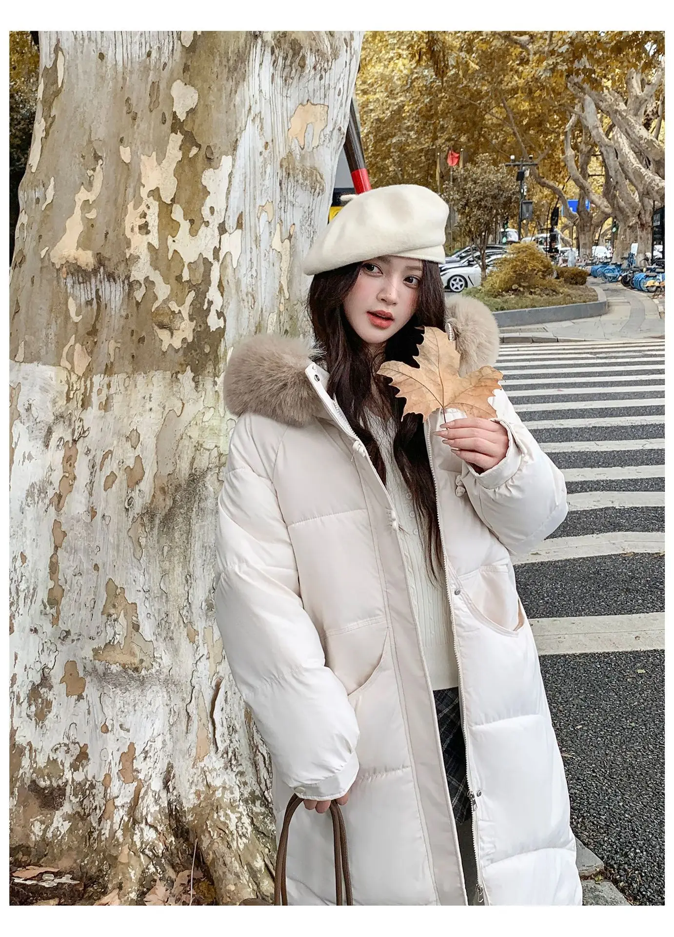 Winter Women Hooded Large Faux Fur Collar Coats Loose Windproof Thick Warm Parkas Zipper Pockets Knee Length Padded Outerwear