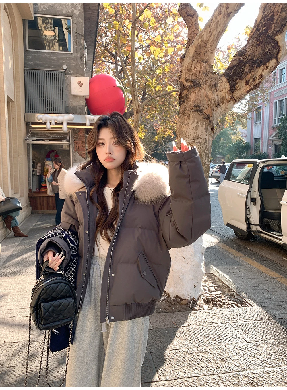 American Large Faux Fur-trim Hood Padded Parkas Women Winter 2026 Loose Fit Thick Outerwear Ladies Short Zipper Cotton Jackets