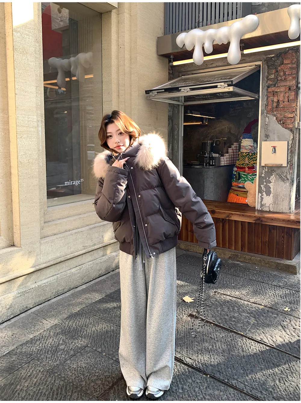 American Large Faux Fur-trim Hood Padded Parkas Women Winter 2026 Loose Fit Thick Outerwear Ladies Short Zipper Cotton Jackets