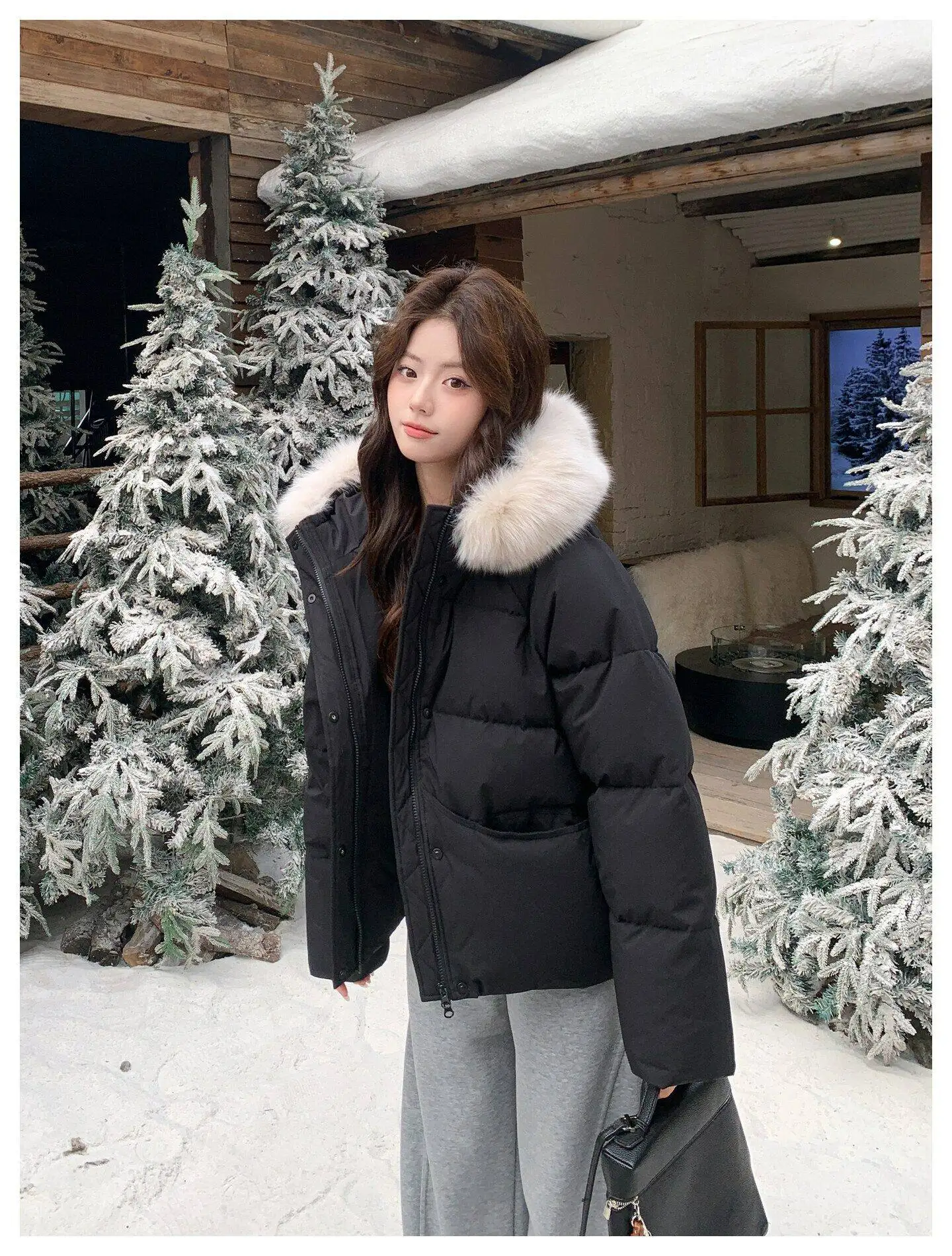 Fashion Faux Fur Collar Hooded Short Puffer Jacket Women 2026 Winter Thicken Parkas Woman Korean Solid Big Pocket Padded Coat