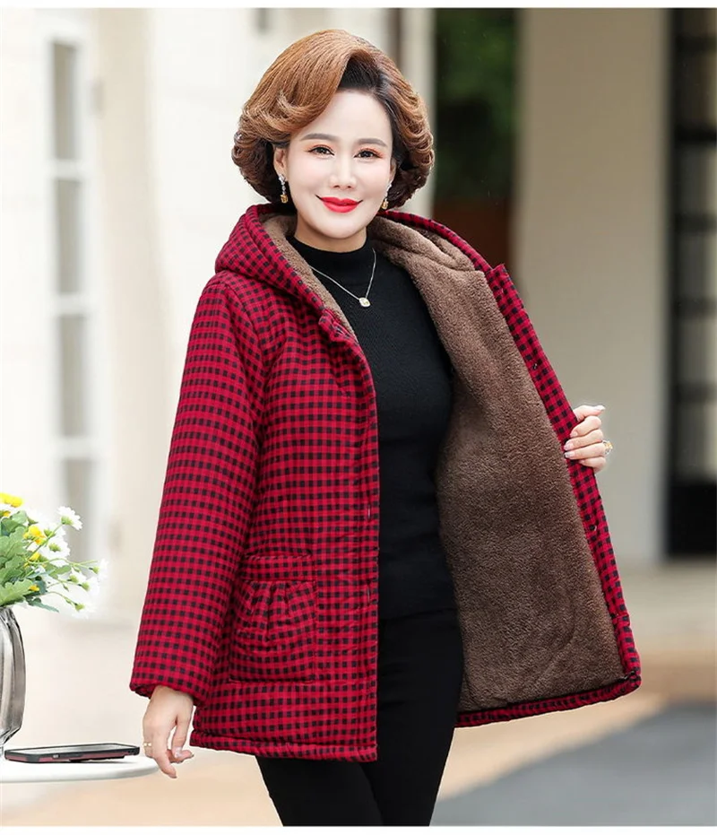 5XL Mom's Winter Outfit With Plush And Thick Parka Middle-Aged And Elderly Women's Hooded And Warm Jacket Lady's Short Outcoat