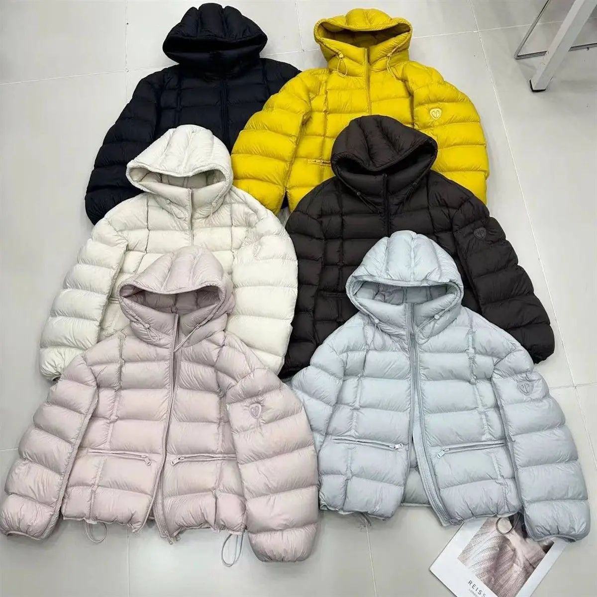 Cloud Hooded Quilted Puffer Parkas Women Winter New Lightweight Petite Short Outdoor Casual Warm Woman Coat Trendy Warm Soft