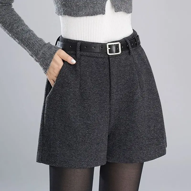 Women's High Waisted Woolen Shorts For Autumn Winter 2026 New Black Loose Casual Wide Leg A-line Boot Pants Female