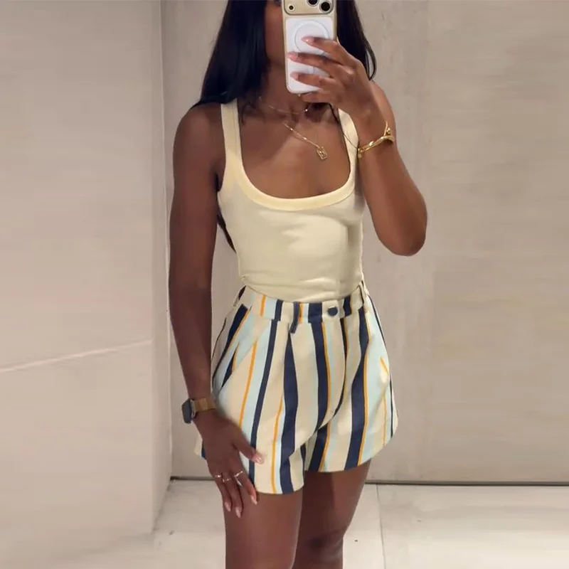 Fashion Women's Contrasting Striped Short Loose High Waisted Button All-match Mini Shorts 2026 Summer Lady Holiday Beach Clothes