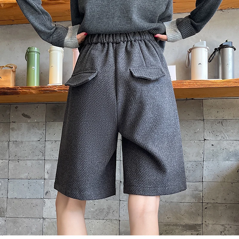 Vintage Autumn Winter Woolen Bermuda Shorts Women Elastic High Waist Loose Casual Grey Shorts Female 2025 New Pocket Shorts