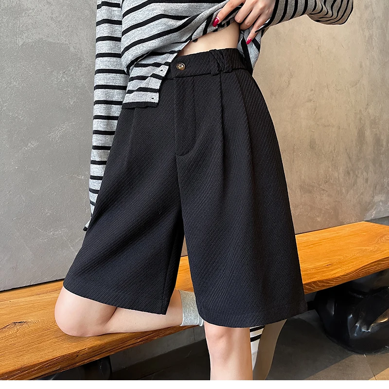 Vintage Autumn Winter Woolen Bermuda Shorts Women Elastic High Waist Loose Casual Grey Shorts Female 2025 New Pocket Shorts