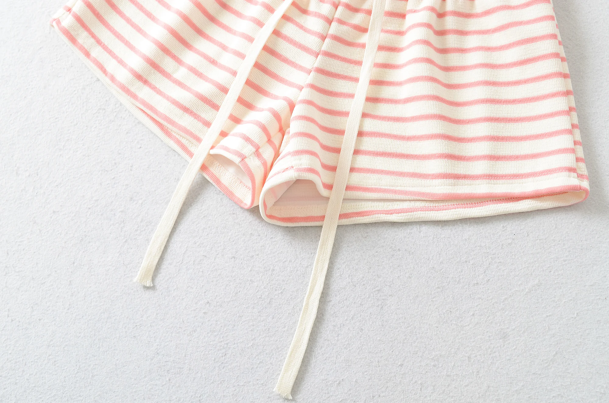 Autumn Women Pink White Stripes Drawstring Elastic Waist Shorts Knitting Polyester Cotton Mini Short Pants Casual Trousers Black