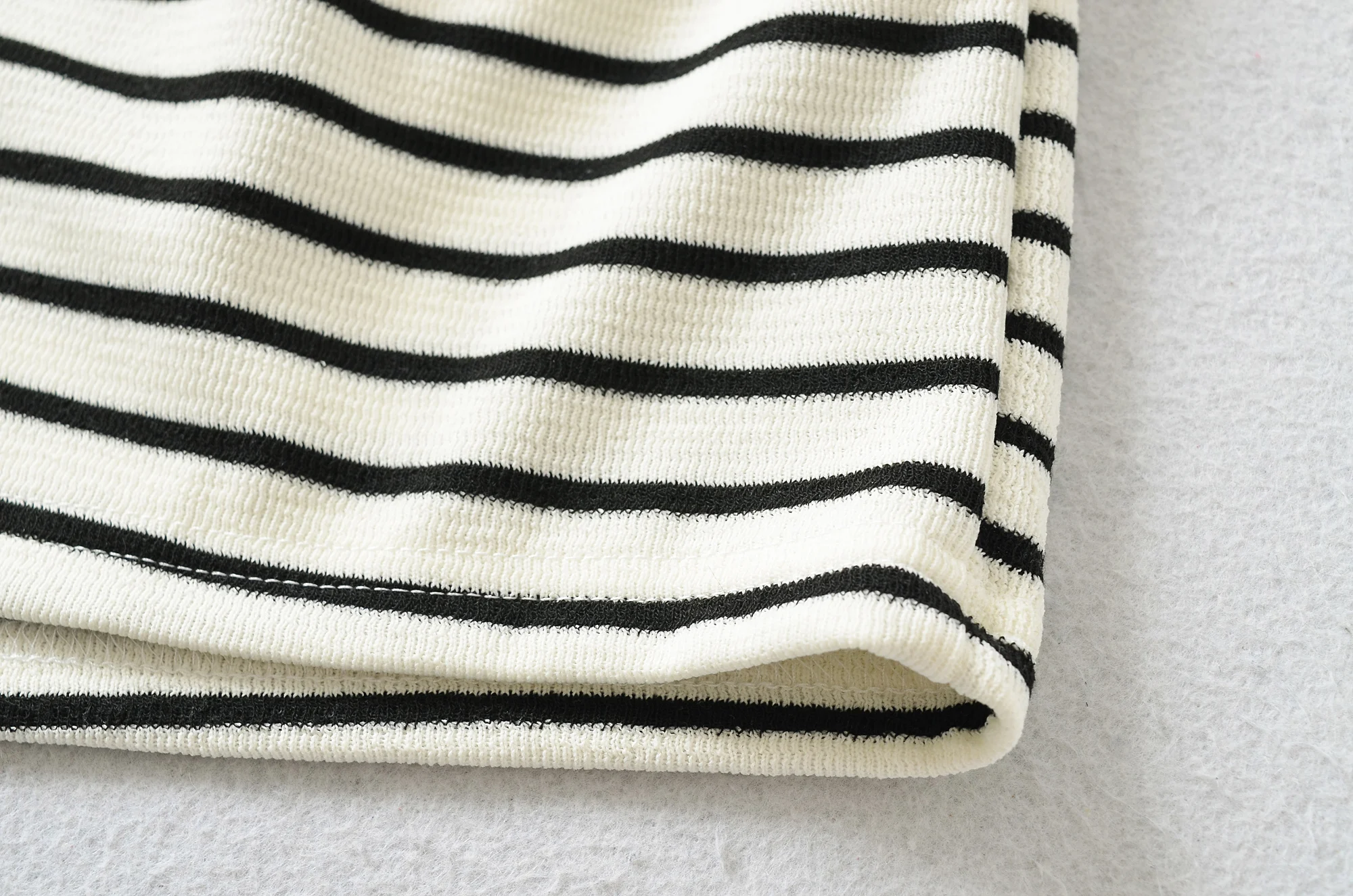 Autumn Women Pink White Stripes Drawstring Elastic Waist Shorts Knitting Polyester Cotton Mini Short Pants Casual Trousers Black
