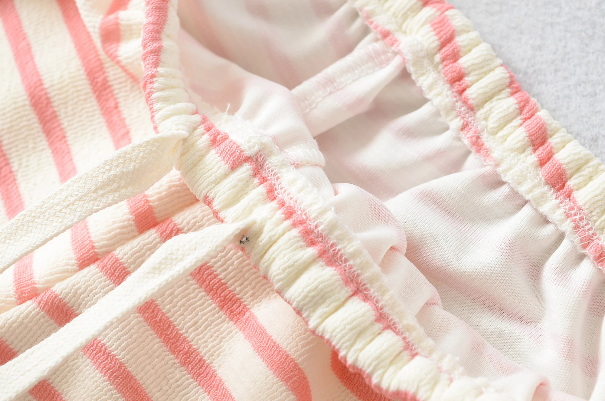 Autumn Women Pink White Stripes Drawstring Elastic Waist Shorts Knitting Polyester Cotton Mini Short Pants Casual Trousers Black