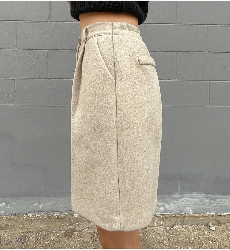 Fashion Thicken Warm Loose Pockets Female Faux Woolen Straight Shorts 2025 Autumn Winter High Waist Ladies Wide Leg Shorts N809