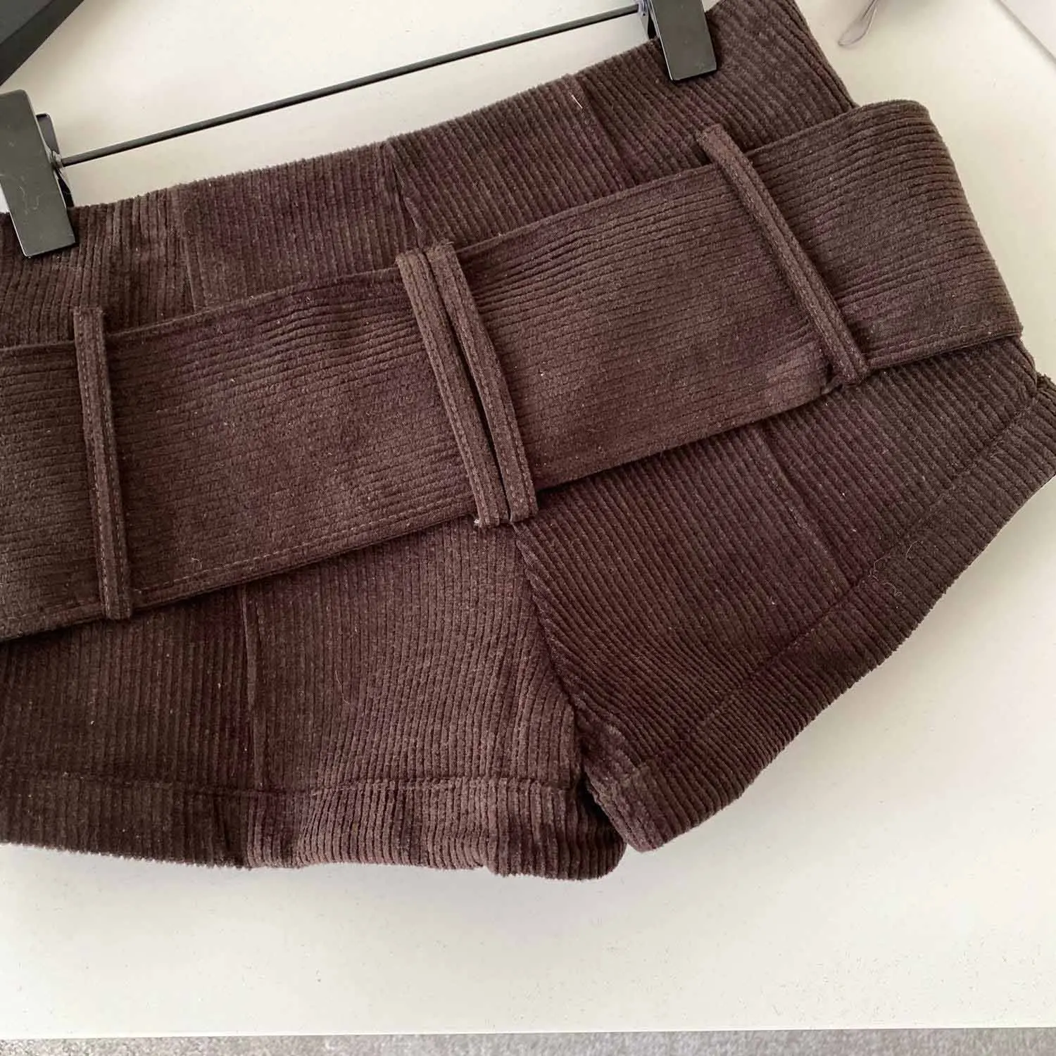American Retro Corduroy Shorts Women Button Sashes Design Autumn Low Waist Sensual Streetwear Hot Girl Mini Shorts