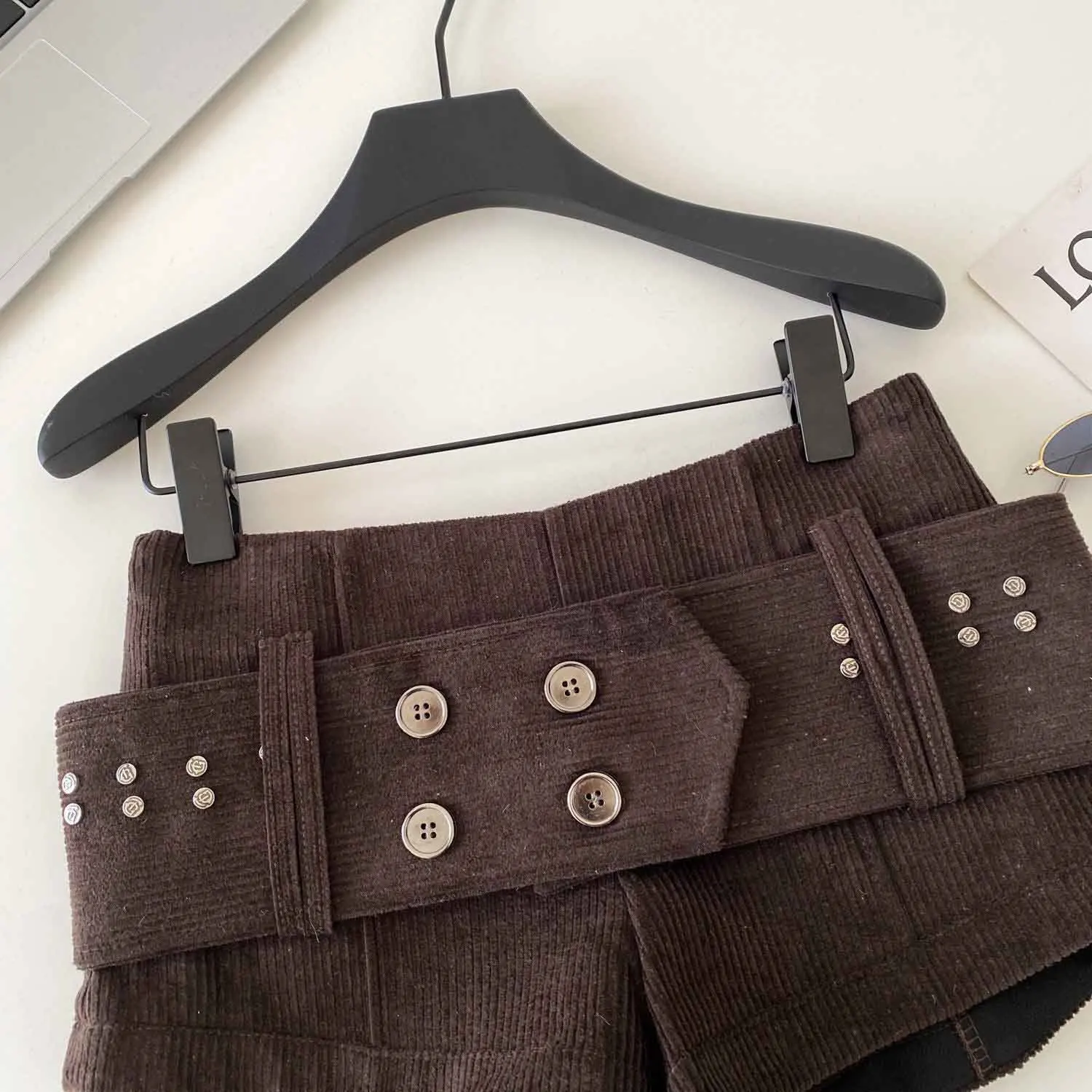 American Retro Corduroy Shorts Women Button Sashes Design Autumn Low Waist Sensual Streetwear Hot Girl Mini Shorts