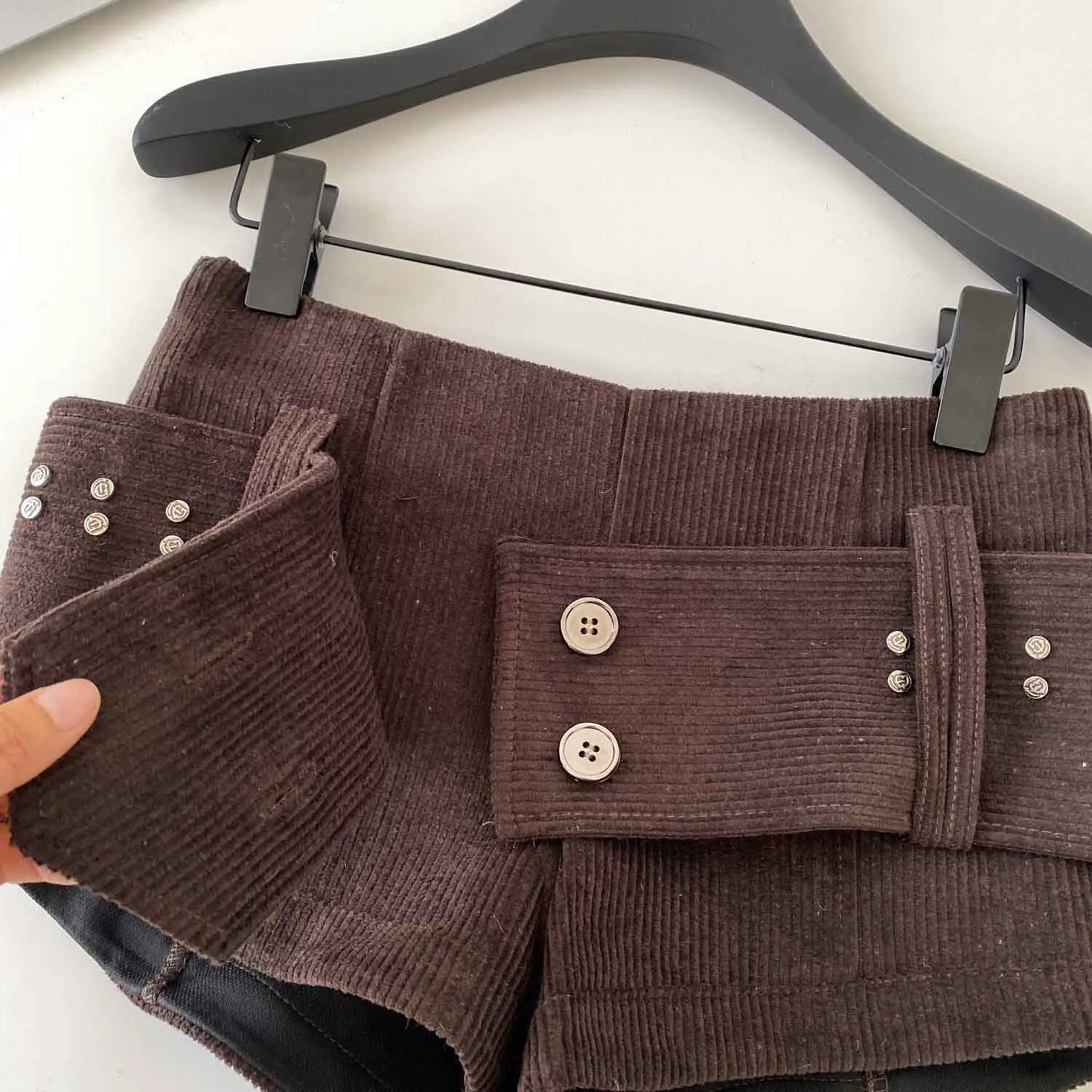 American Retro Corduroy Shorts Women Button Sashes Design Autumn Low Waist Sensual Streetwear Hot Girl Mini Shorts
