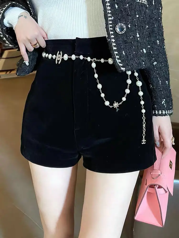 Sweet Hot Girl Black Gold Velvet Sexy Shorts for Women's Autumn and Winter High Waisted Casual Shorts Fashion Female Clothes