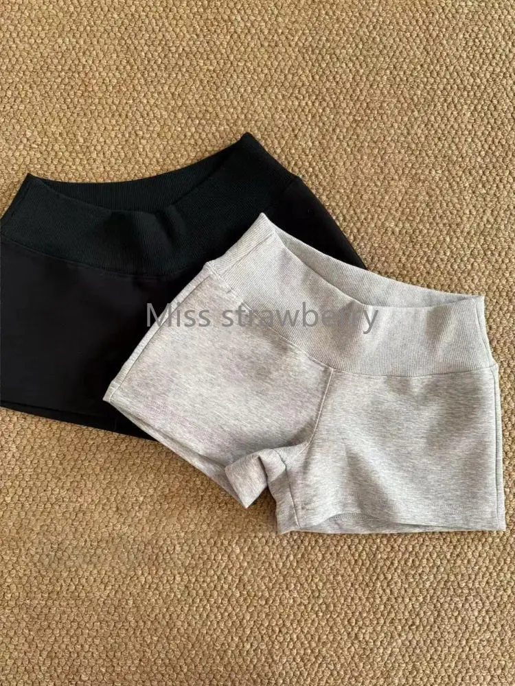 Aesthetic Casual Skinny Sports Short Pants Women Design Vintage Low-waist Thin Slim Pants Female Retro Chic Hot Girl Pant New