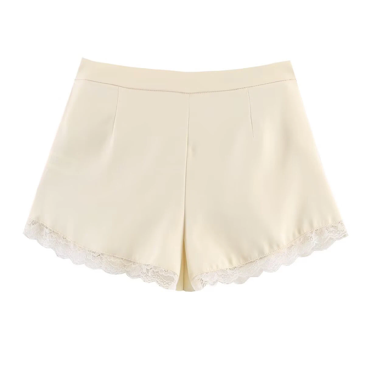 European and American style 2026 spring/summer new women's clothing design sense, mid waist lace decoration texture shorts