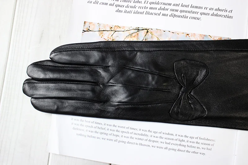 Women's Long Sheepskin Gloves With Colorful Leather and Thick Velvet Lining For Warmth and Winter Cold Protection Gloves