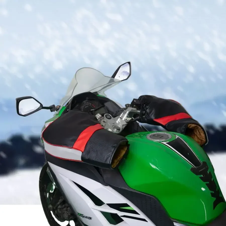 Winter Velvet Leather Black Gloves Padded Motorcycle Glove Cycling Warm Windproof Waterproof Gloves Winter Guantes Para Motos