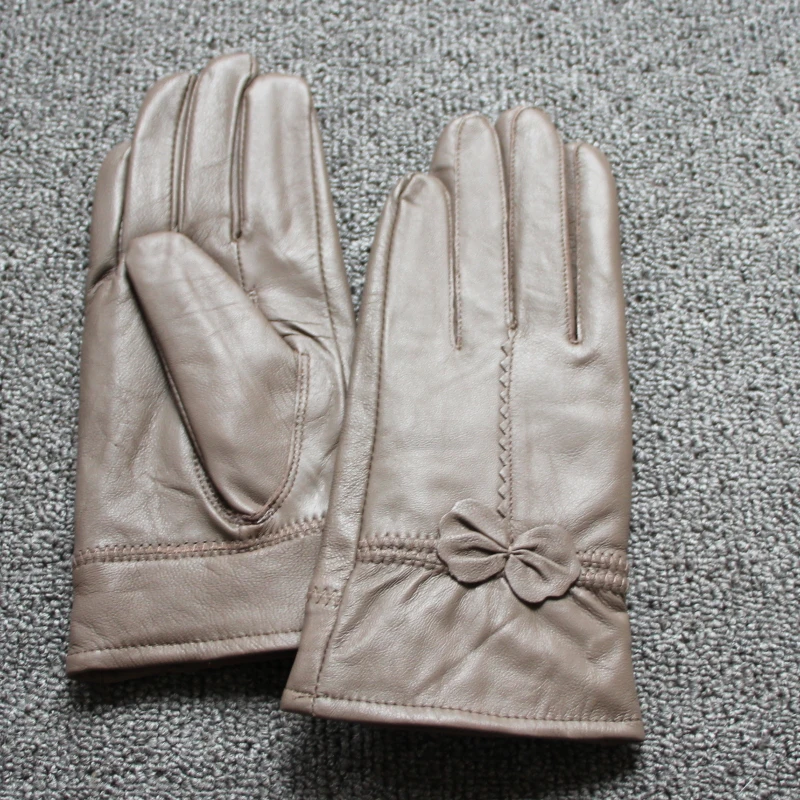 2025 women's genuine leather gloves red sheepskin gloves autumn and winter fashion female windproof gloves