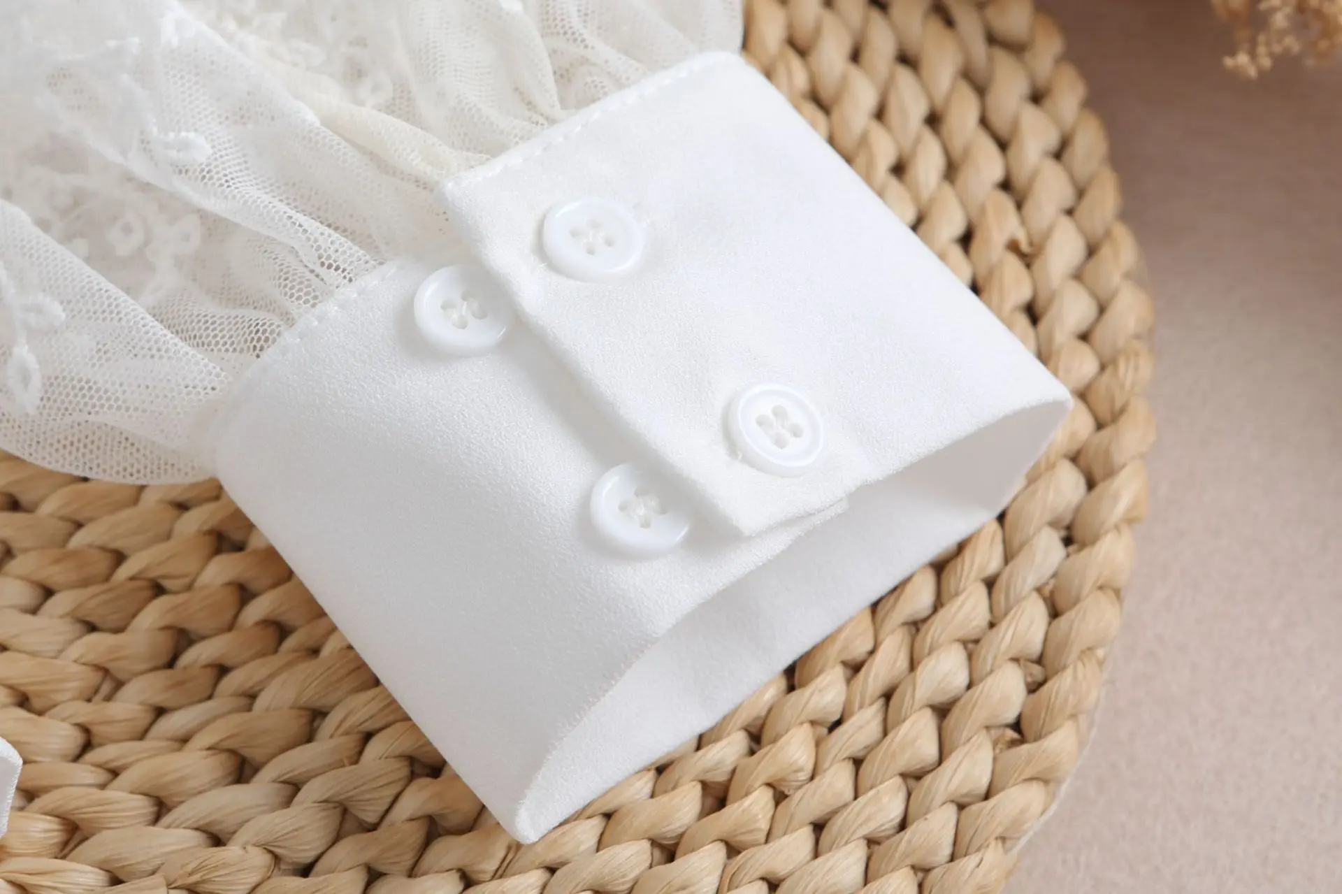 Lace Cuffs White Detachable Fake Sleeves Wedding Bridal Gowns Accessories Sweater Cuff Halloween Costume Cosplay Accessories