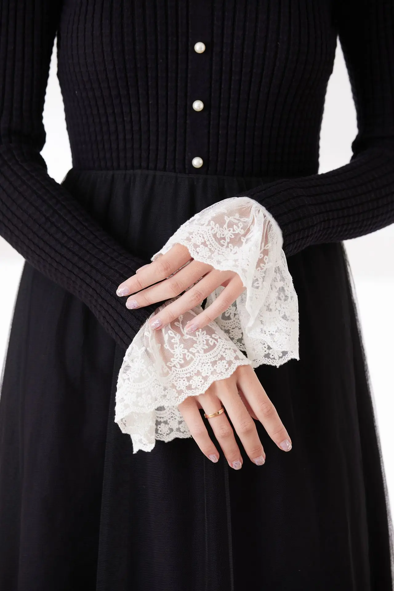Lace Cuffs White Detachable Fake Sleeves Wedding Bridal Gowns Accessories Sweater Cuff Halloween Costume Cosplay Accessories
