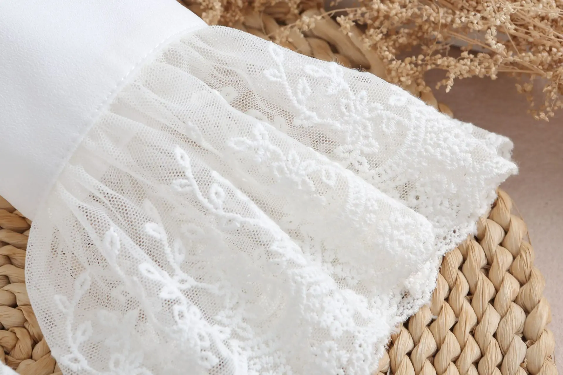 Lace Cuffs White Detachable Fake Sleeves Wedding Bridal Gowns Accessories Sweater Cuff Halloween Costume Cosplay Accessories