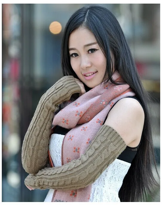 Women Knitted Gloves Winter Long Arm Warmers Cover Sleeves Fingerless Half Finger Mittens Solid Soft Gloves Wool Twisting Cuffs