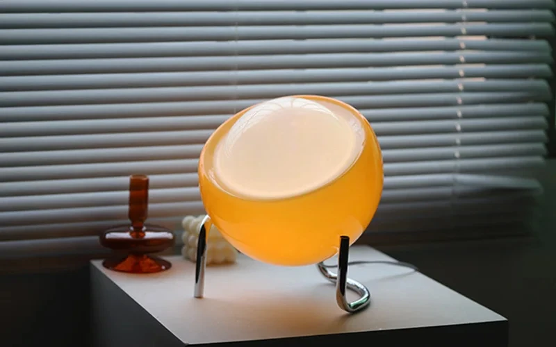 Medieval Bauhaus Indoor Table Lamp Living Room Bedroom Bedside Glass Creative Decoration Desk Lamp Nordic LED Retro Night Lights