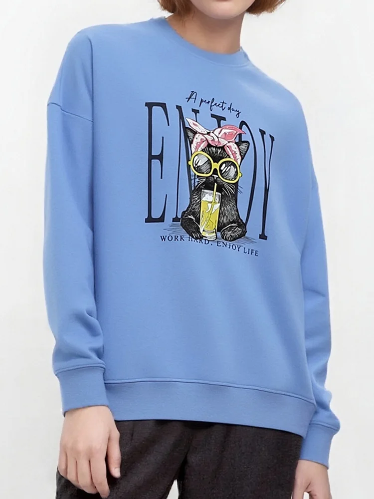 Streamgirl Women Printed Sweatshirts Oversized White Tops Loose O Neck Pink Graphic Sweatshirts For Women Cotton Pullovers